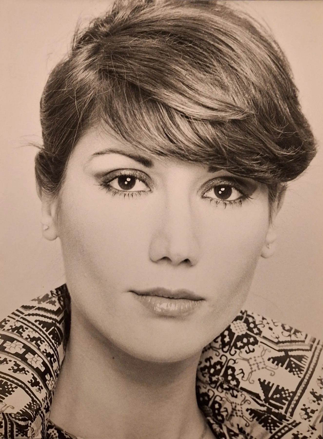 Vanessa — Πορτραίτο 08